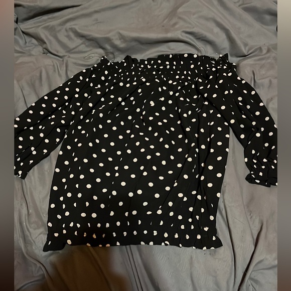 Black polka-dot blouse - Picture 3 of 3